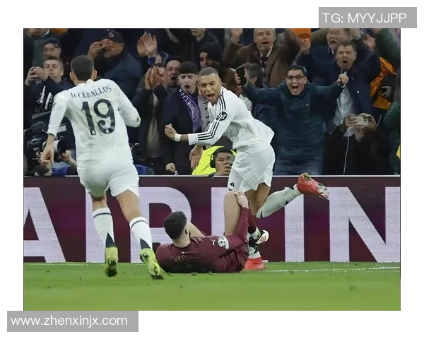 皇马在世界杯激战中以6-2战胜那不勒斯补时进球点燃全场激情