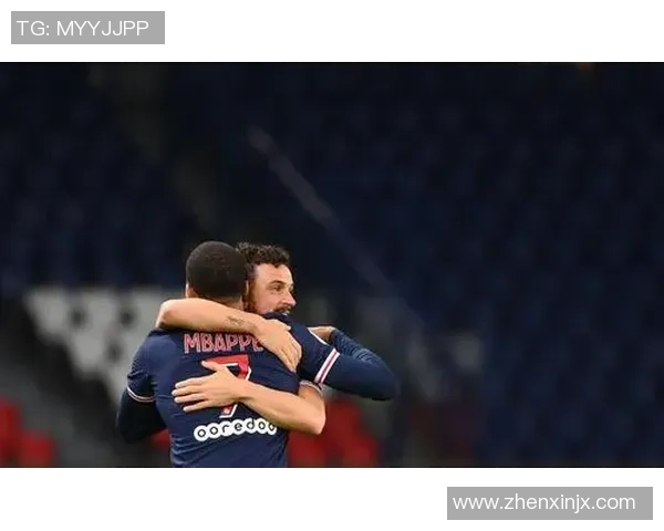 欧冠激战:里昂大胜巴黎圣日耳曼神奇扑救点燃全场激情 欧冠激战:里昂大胜巴黎圣日耳曼神奇扑救点燃全场激情