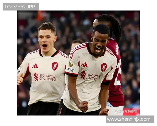 德甲精彩对决利物浦与国米战成平局补时进球引发全场狂欢 德甲精彩对决利物浦与国米战成平局补时进球引发全场狂欢