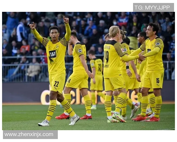 德甲激战巴萨与多特蒙德战成平局绝杀瞬间点燃全场激情